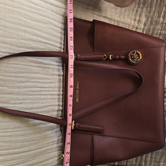 Michael Kors Large Jet set travel Tote *Firm* - Picture 5 of 12